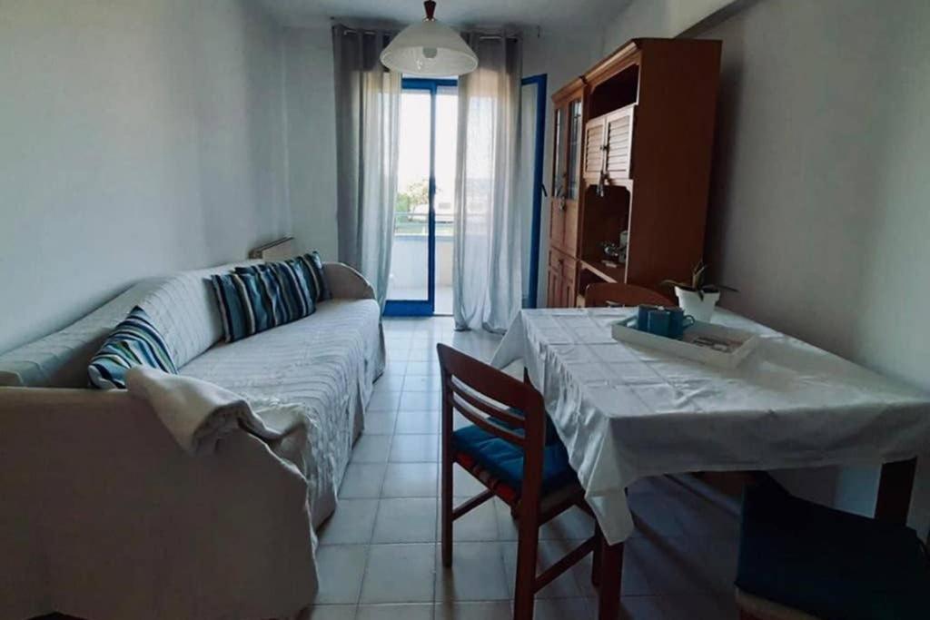 Apartmán Bilocale Vista Mare Fano Exteriér fotografie